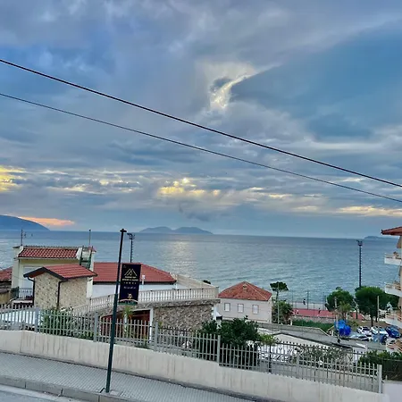 Olive Escape דירה Vlorë
