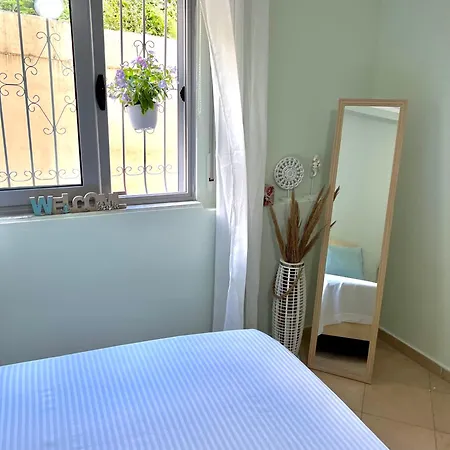 Olive Escape Apartment